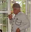 "უტვინოები არიან, თორემ რა უნდოდა აღმაშენებლის ძეგლს გზაში?!"