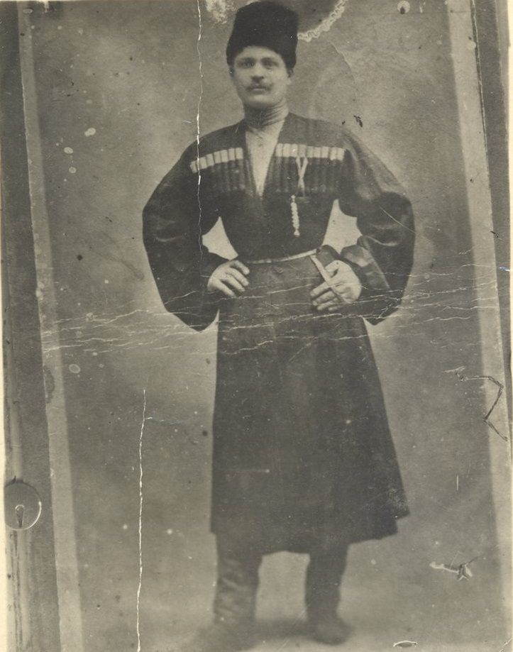 ლასე ახოვანი, განსაკუთრებული გარეგნობის, ლამაზი მამაკაცი ყოფილა