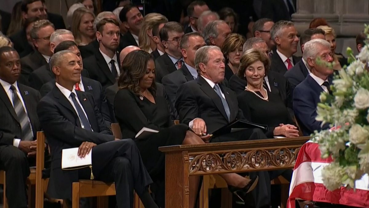 აშშ-ის ექსპრეზიდენტები: ბარაკ ობამა, ჯორჯ ბუში (უმცროსი) და ბილ კლინტონი