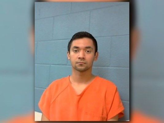 ორმაგ მკვლელობაში ბრალდებული აარონ ერნანდესი