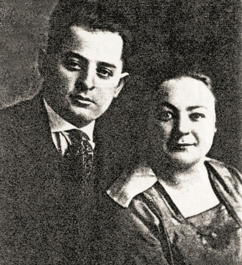 დიმიტრი მეტრეველი, იგივე მაიკ მიტო მეუღლესთან ერთად