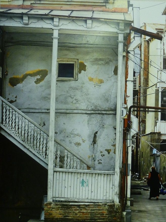 ეუდოსია ანდო: იარეთ, იარეთ თბილისის ვიწრო ქუჩებში და გამოელაპაკეთ ადგილობრივებს!