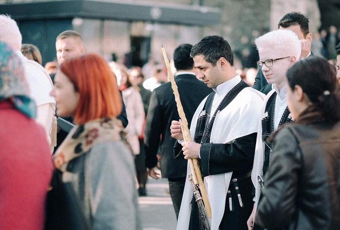 ბერას მეჯვარეები - ამიკო ჯანელიძე და ცოტნე ივანიშვილი