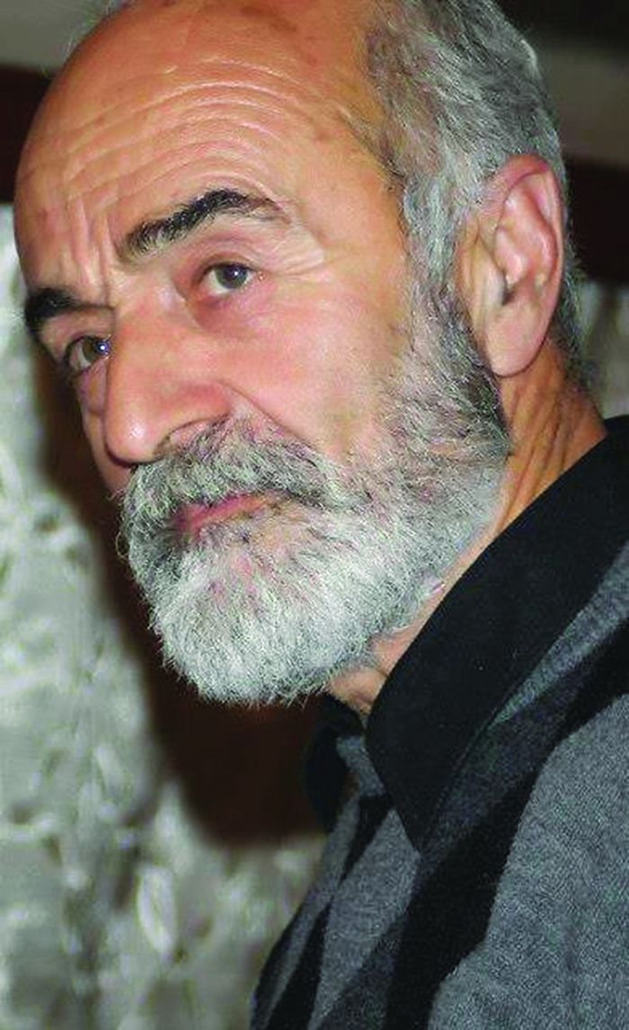 "სიცოცხლესთან დაშორებული, მოწყვეტილი ყვავილიც კი არ მიყვარს... "