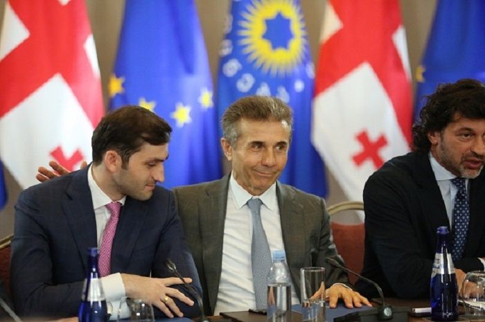 თორნიკე რიჟვაძე, ბიძინა ივანიშვილი და კახა კალაძე