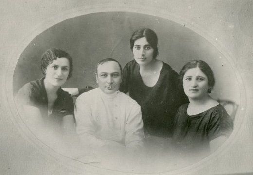 მარცხნიდან მარიჯანი და იოსებ გრიშაშვილი