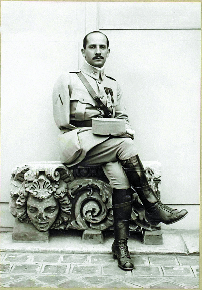 ზინოვი პეშკოვი (1916 წ.)