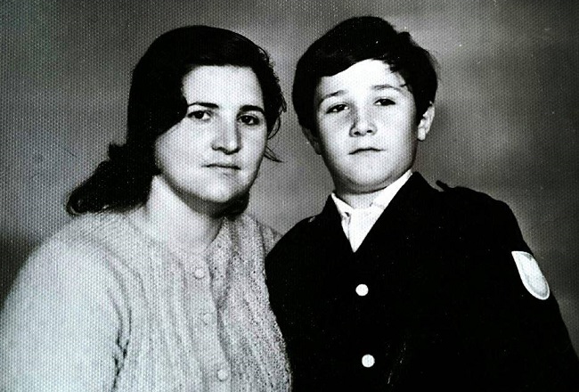 ლევან მამალაძე დედასთან ერთად