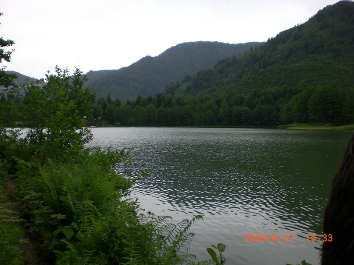 უკან მაჭახელას მთებია